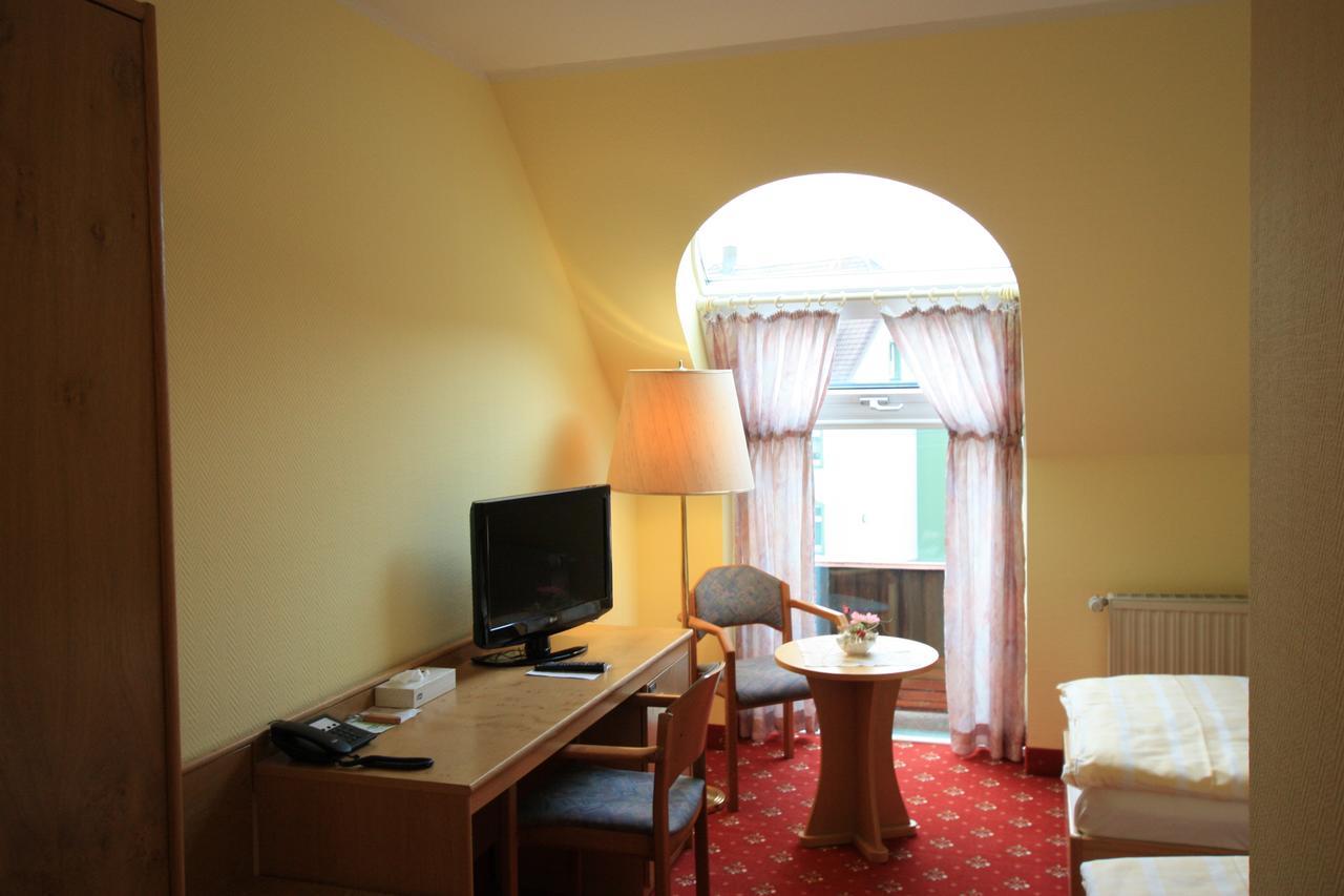 הוהנשטיין-ארנסתל Hotel Buergerhof מראה חיצוני תמונה