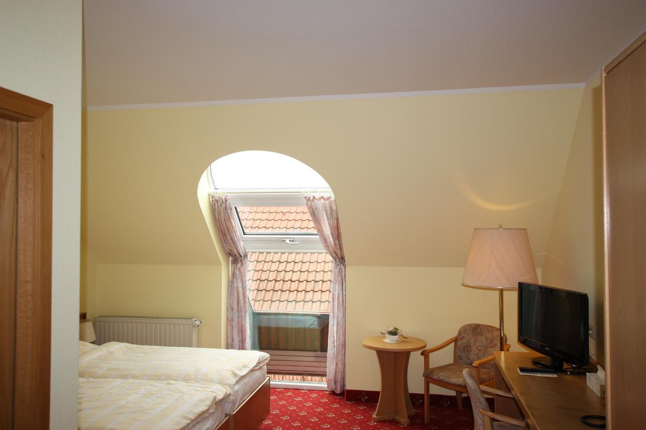 הוהנשטיין-ארנסתל Hotel Buergerhof מראה חיצוני תמונה