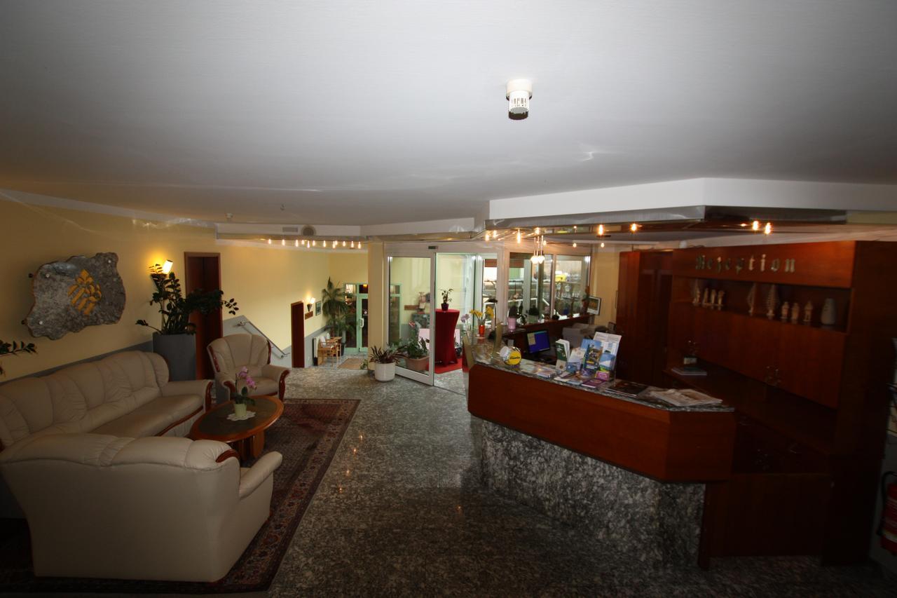 הוהנשטיין-ארנסתל Hotel Buergerhof מראה חיצוני תמונה