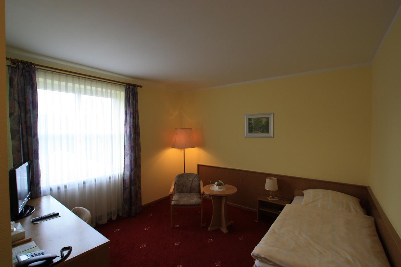 הוהנשטיין-ארנסתל Hotel Buergerhof מראה חיצוני תמונה