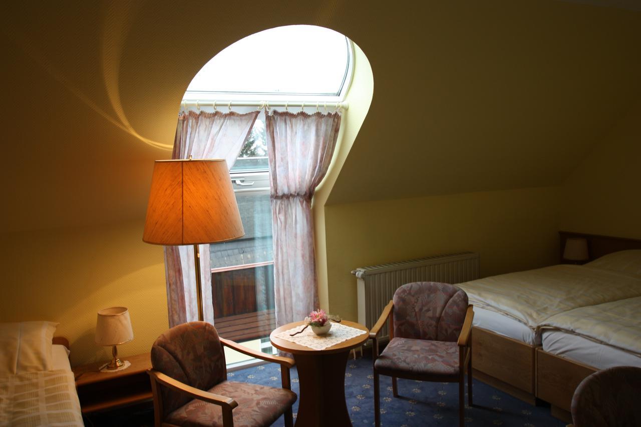 הוהנשטיין-ארנסתל Hotel Buergerhof מראה חיצוני תמונה