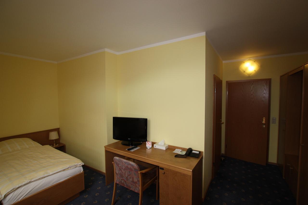 הוהנשטיין-ארנסתל Hotel Buergerhof מראה חיצוני תמונה